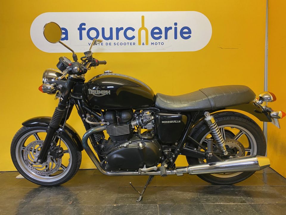 TRIUMPH BONNEVILLE 865 T100 4
