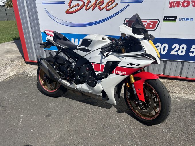 YAMAHA YZF-R1 WORLD GP 60TH ANNIVERSARY 4