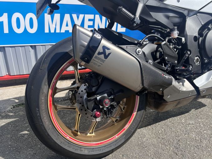 YAMAHA YZF-R1 WORLD GP 60TH ANNIVERSARY 4