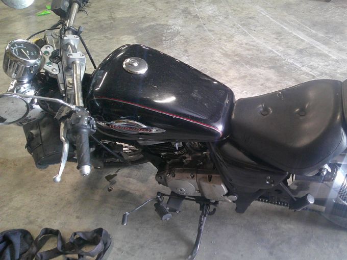 SUZUKI GZ MARAUDER 4