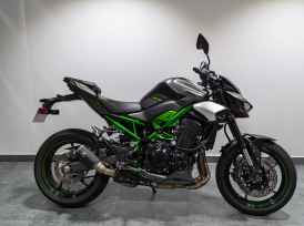 KAWASAKI Z 900 - 2025
