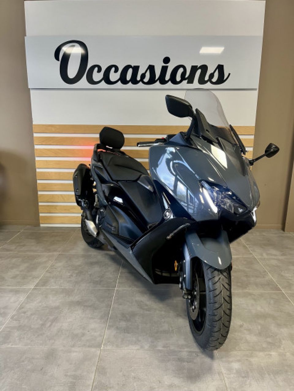 YAMAHA T-MAX 560 TECH MAX 4
