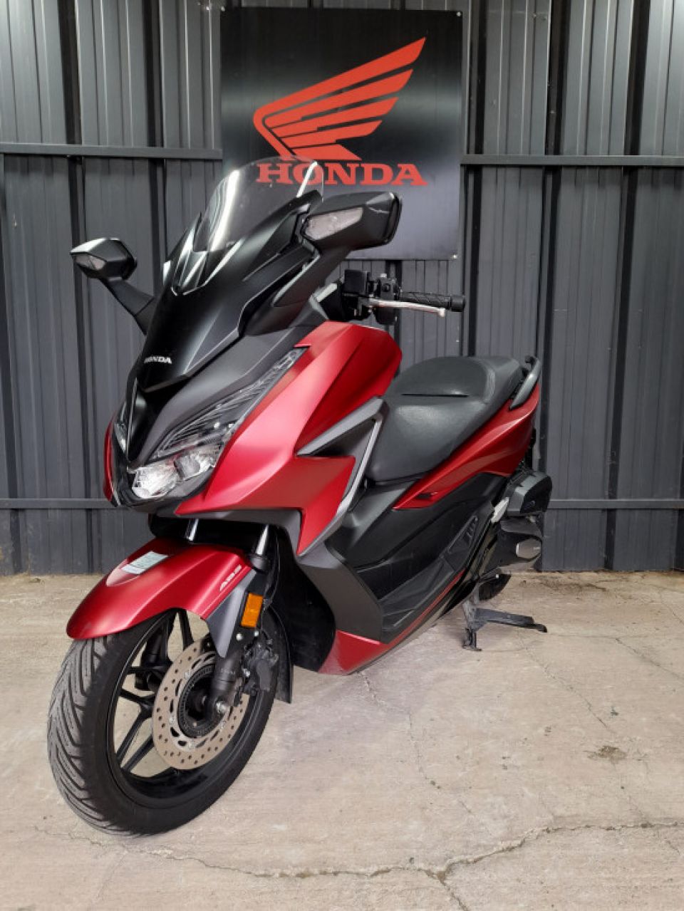 HONDA FORZA 125 ABS 4
