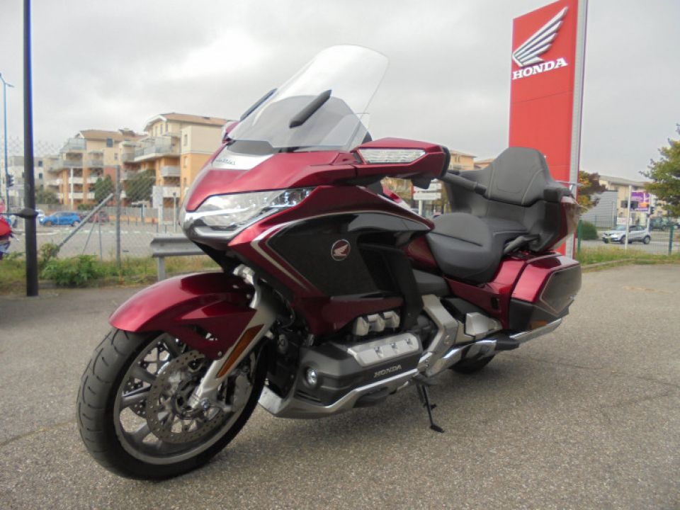 HONDA GoldWing Touring DCT Airbag 4