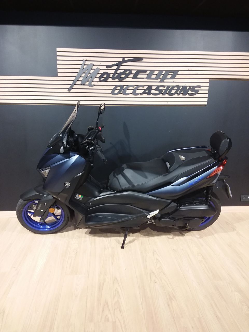 YAMAHA XMAX 125 4