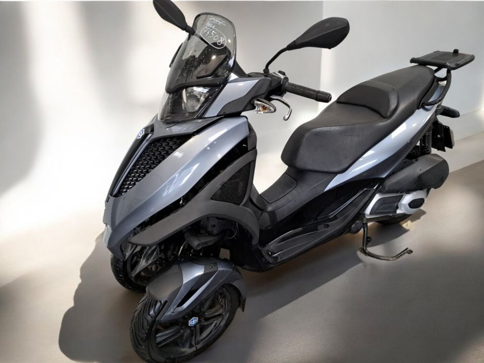 PIAGGIO MP3 300LT YOURBAN 4