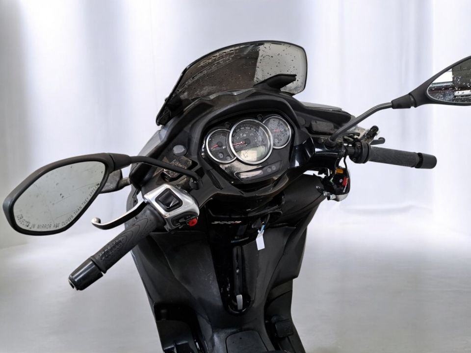 PIAGGIO MP3 300LT YOURBAN 4