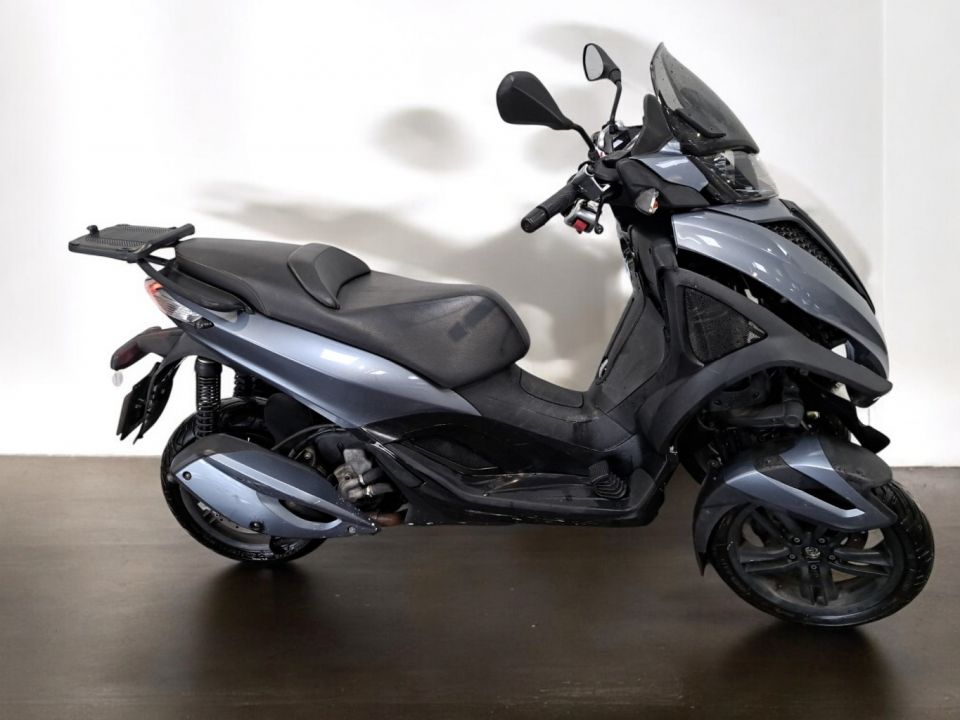 PIAGGIO MP3 300LT YOURBAN 4