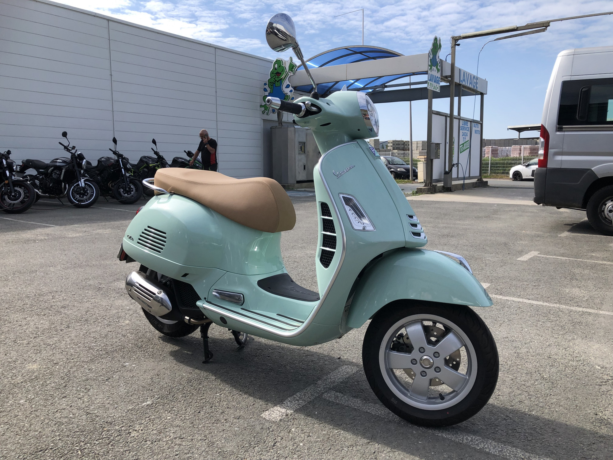 VESPA GTS 125IE SUPER 2019 125 cm3 | scooter | 700 km | Vert | 17200 St sulpice de royan