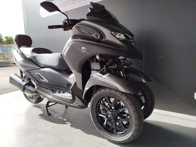 YAMAHA TRICITY 300 4