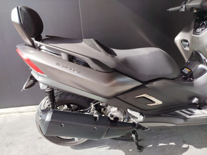 YAMAHA TRICITY 300 4