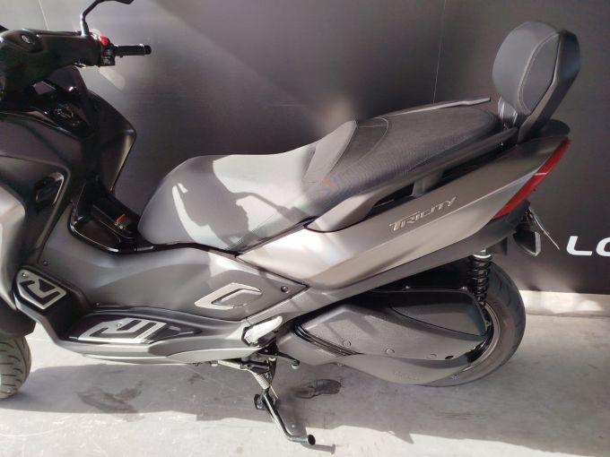 YAMAHA TRICITY 300 4