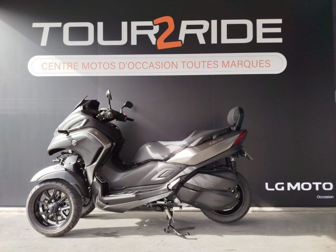 YAMAHA TRICITY 300 4
