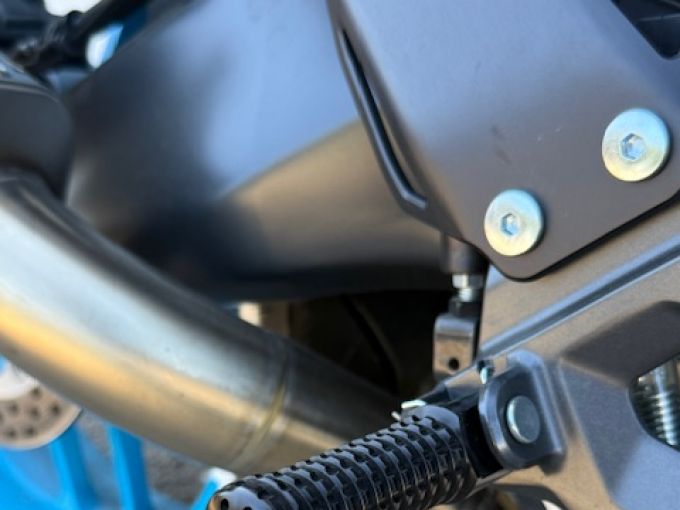 YAMAHA MT-09 4