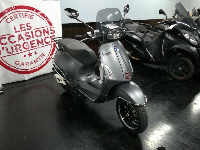 VESPA PRIMAVERA 125 4