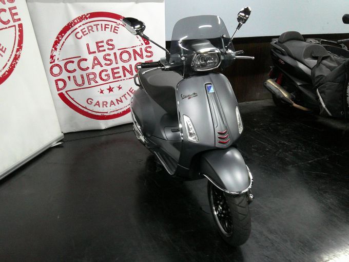 VESPA PRIMAVERA 125 4