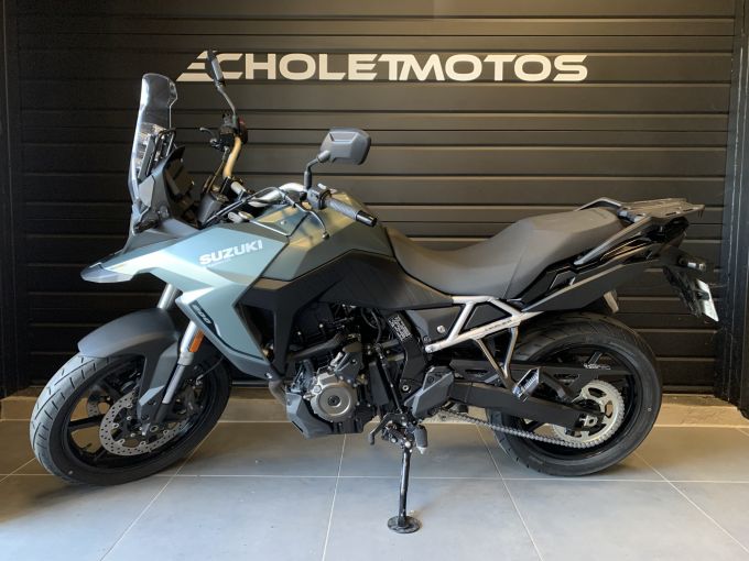 SUZUKI V-STROM 800SE 4