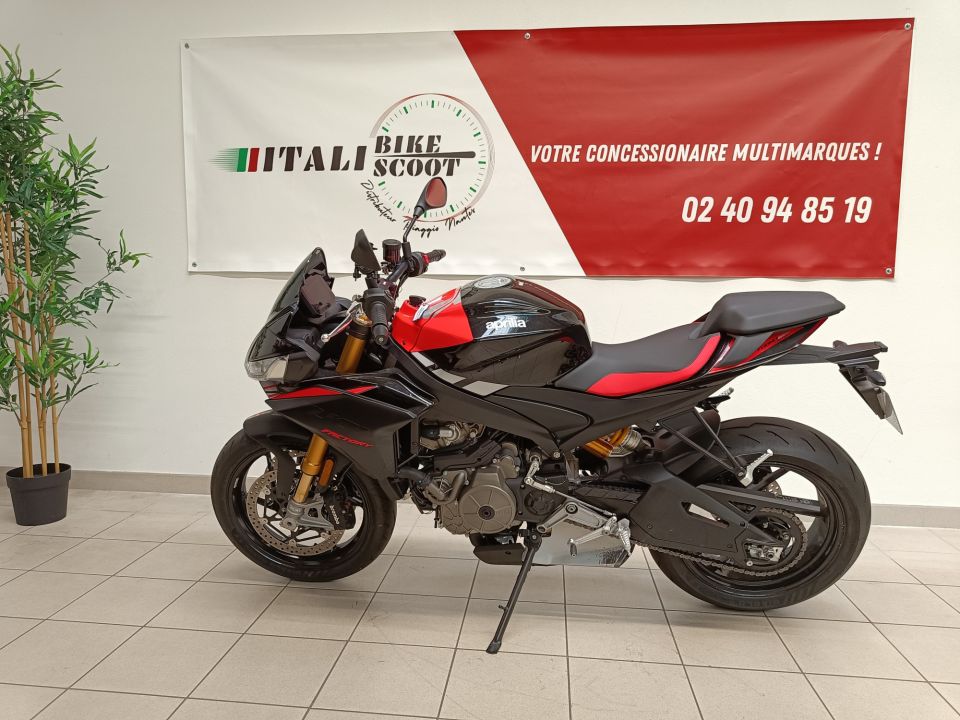 APRILIA TUONO 660 FACTORY 4