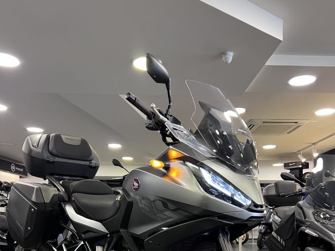 HONDA NT 1100 DCT 4