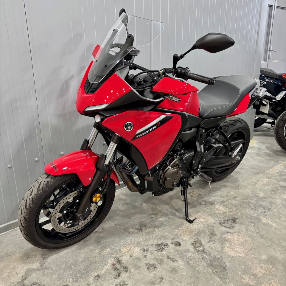 YAMAHA TRACER 7 4
