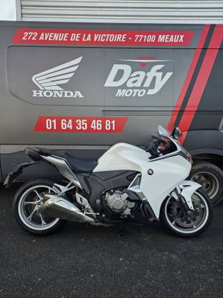 HONDA VFR 1200 F - 2010