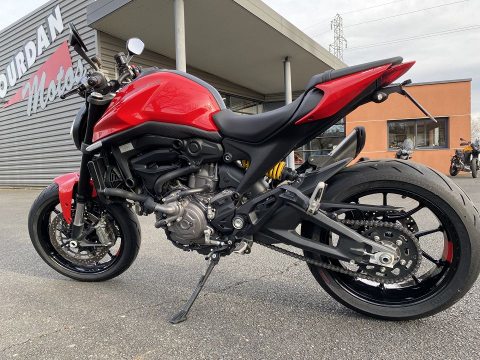 DUCATI DUCATI MONSTER 937 4