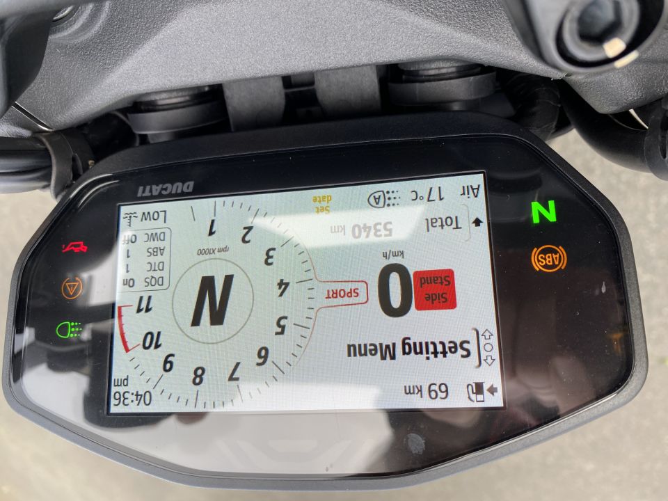 DUCATI DUCATI MONSTER 937 4