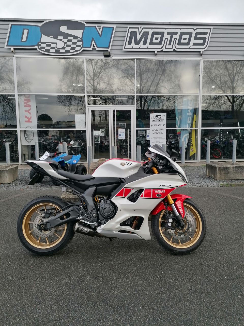 YAMAHA YZF-R7 WORLD GP 60TH ANNIVERSARY 4