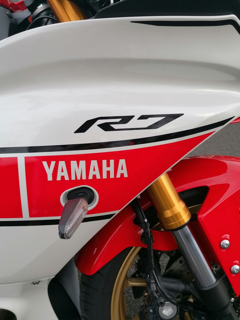 YAMAHA YZF-R7 WORLD GP 60TH ANNIVERSARY 4