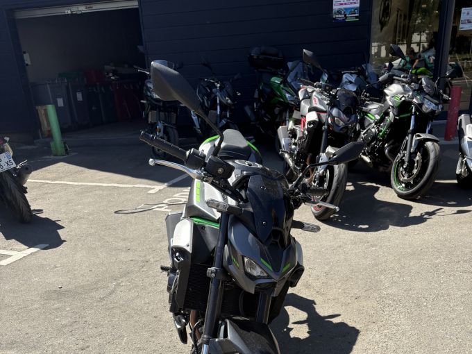 KAWASAKI Z 900 4