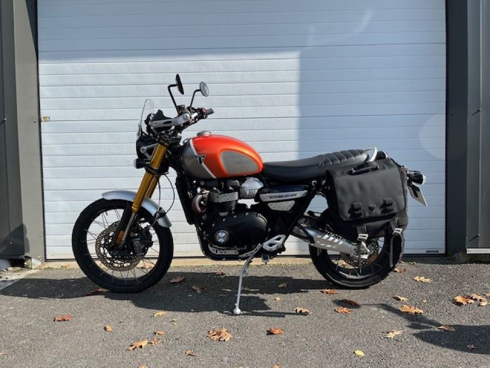 TRIUMPH SCRAMBLER 1200 XE 4