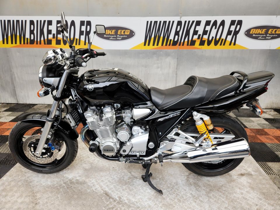 YAMAHA XJR 1300 4