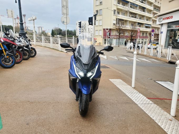 KYMCO AK 550 4
