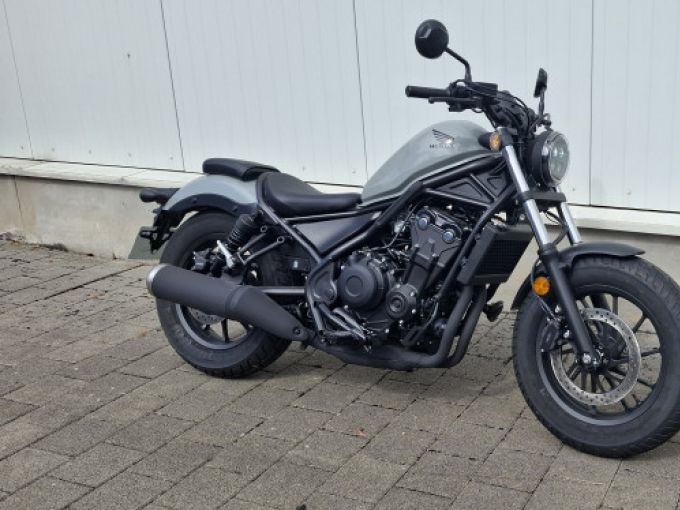 HONDA CMX 500 REBEL 4