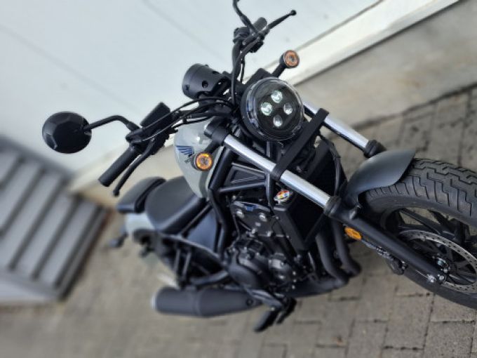 HONDA CMX 500 REBEL 4