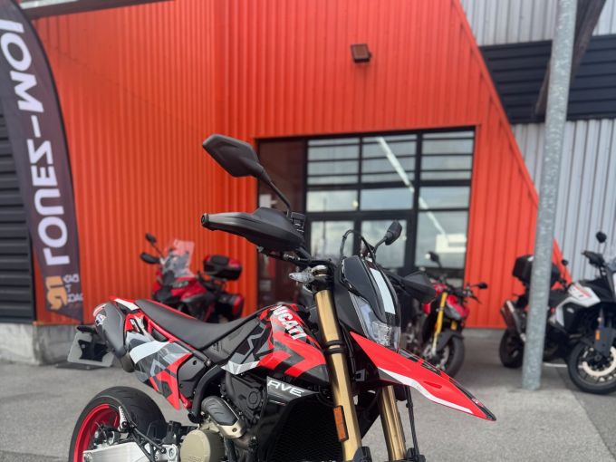 DUCATI HYPERMOTARD 4