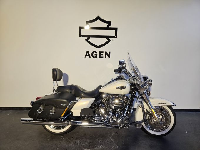HARLEY-DAVIDSON TOURING ROAD KING 1690 CLASSIC 4