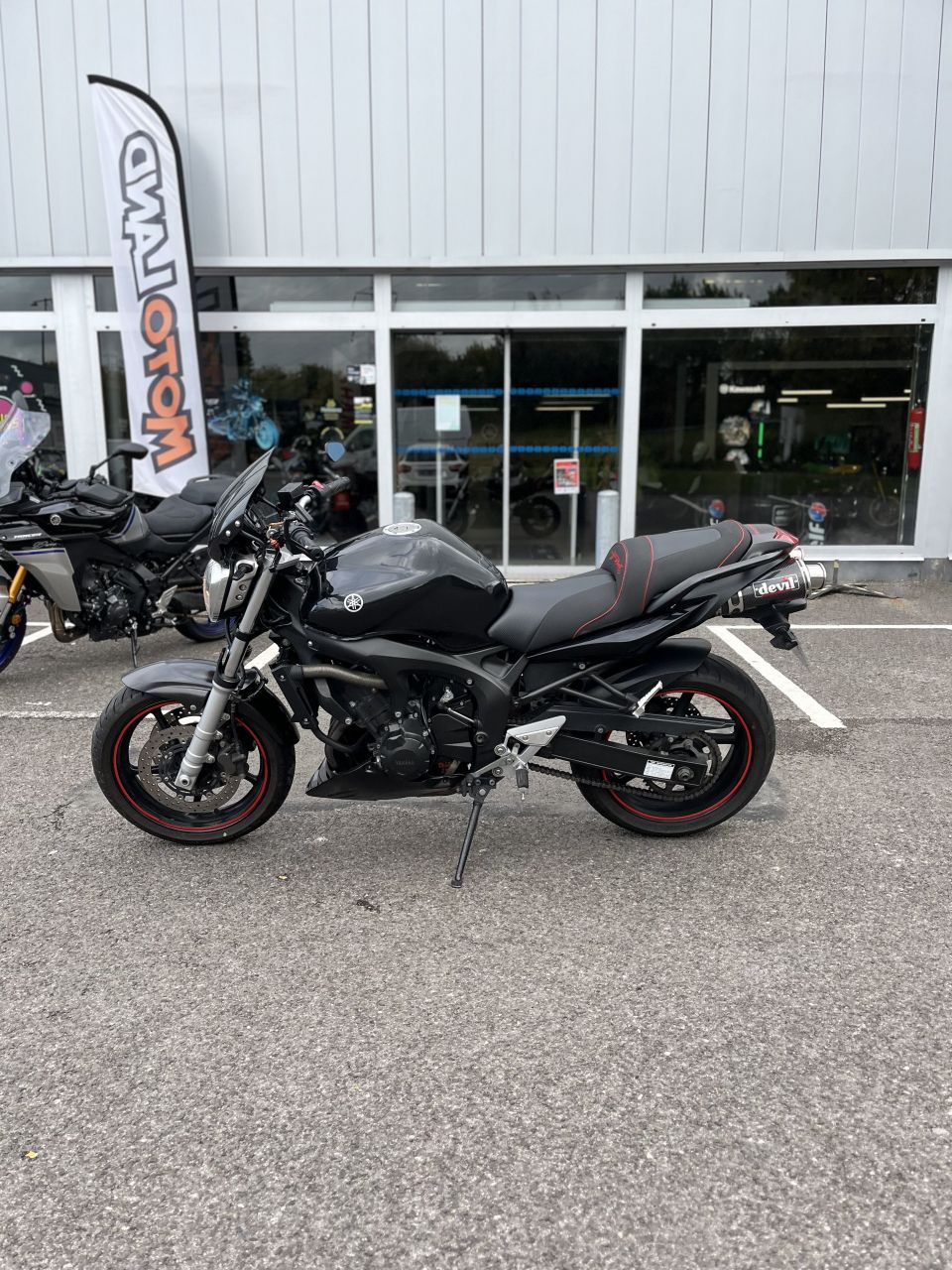 YAMAHA FZ6 (98CV) 4