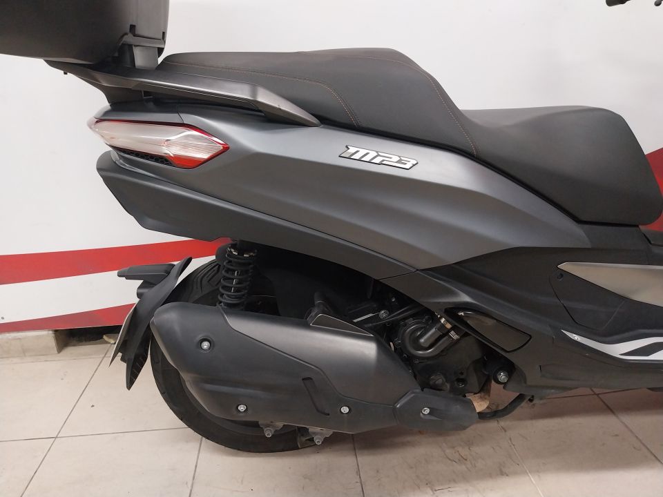 PIAGGIO MP3 530 4