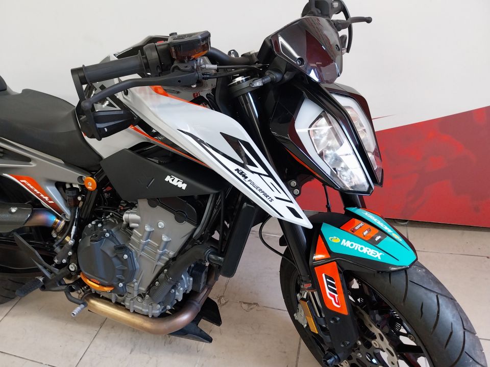 KTM DUKE 790 L 4