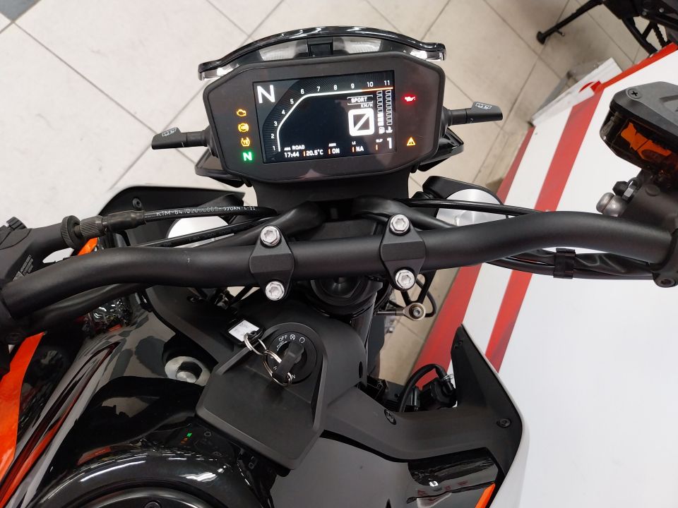 KTM DUKE 790 L 4
