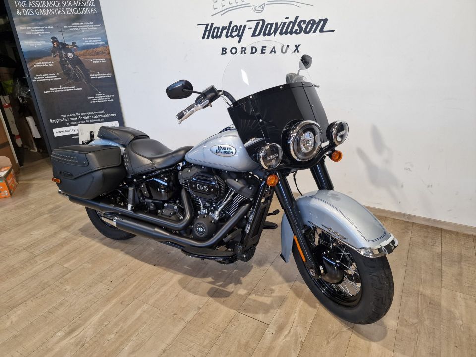 HARLEY-DAVIDSON SOFTAIL HERITAGE 1868 CLASSIC 4