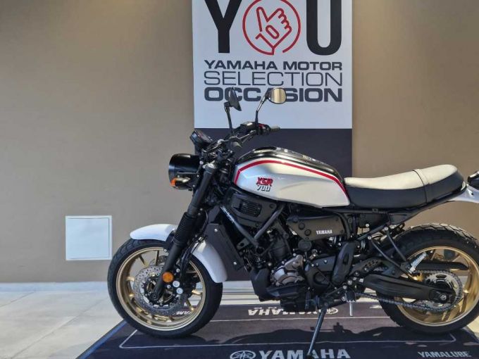 YAMAHA XSR 700 XTRIBUTE 4