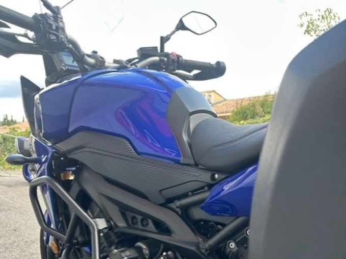 YAMAHA TRACER 900 4