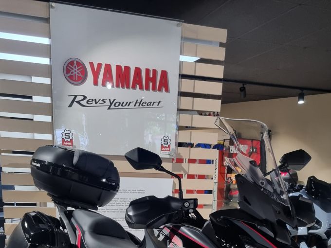 KAWASAKI VERSYS 650 4