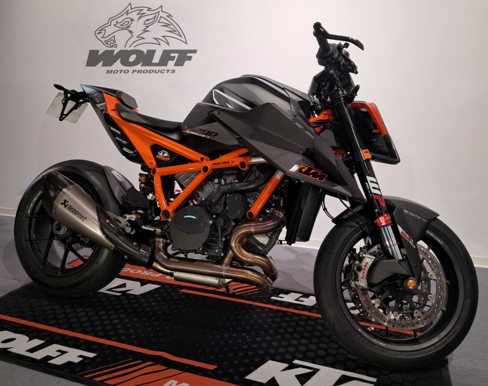 KTM 1290 SUPER DUKE RR 4