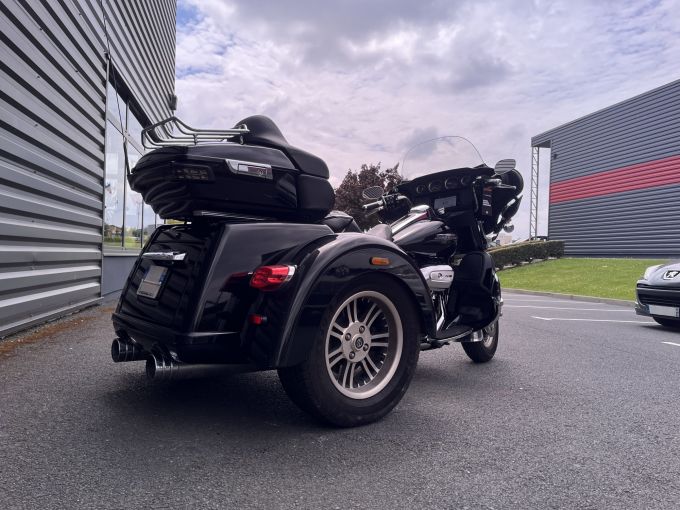 HARLEY-DAVIDSON TRIKE TRI GLIDE 1868 ULTRA 4