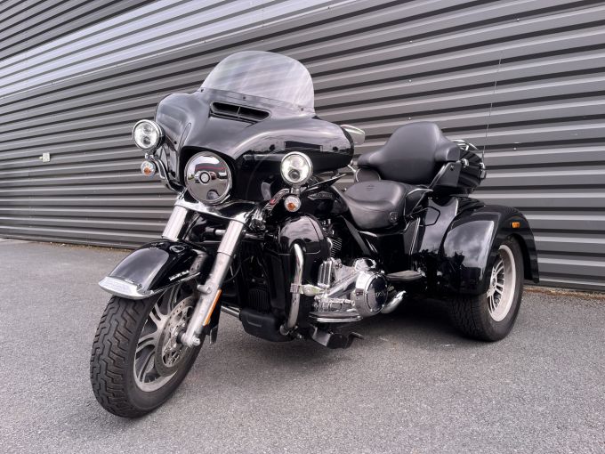 HARLEY-DAVIDSON TRIKE TRI GLIDE 1868 ULTRA 4
