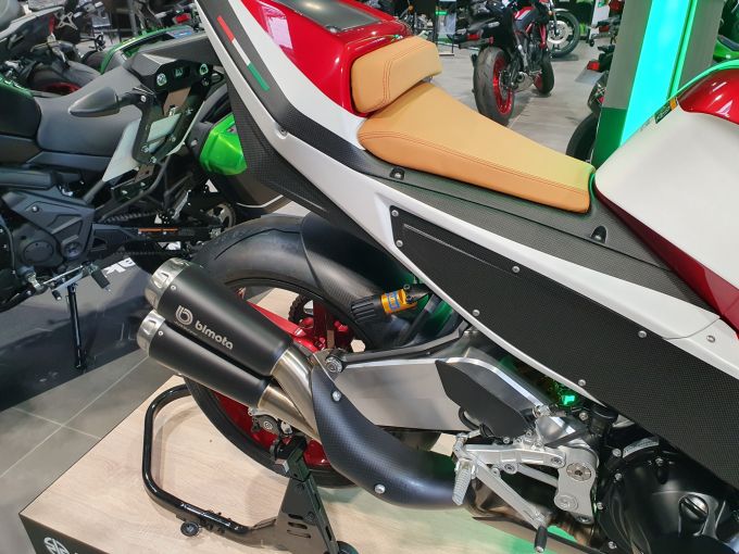 BIMOTA KB4 4