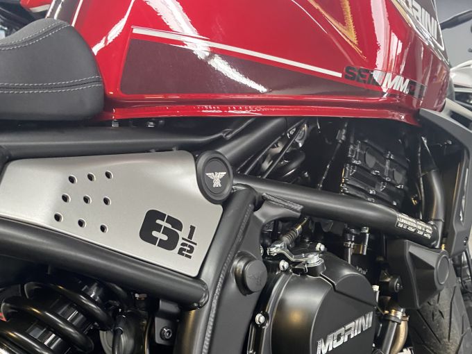 MOTO MORINI SEIEMMEZZO 612 STR 4
